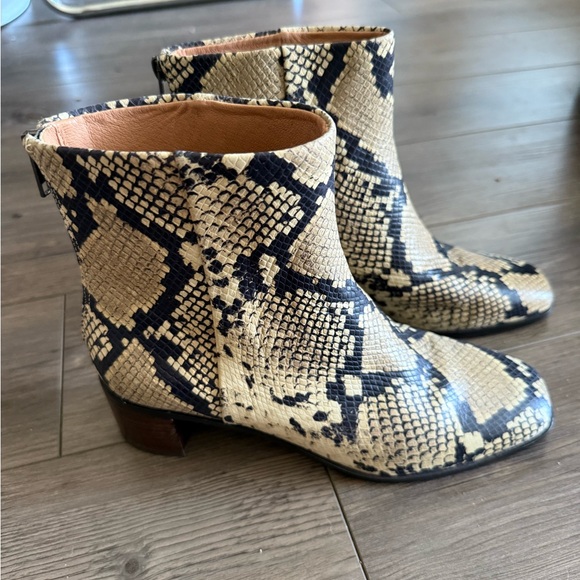Madewell the essex ankle boot in snakeskin stamped leather (never worn!) - Picture 7 of 10
